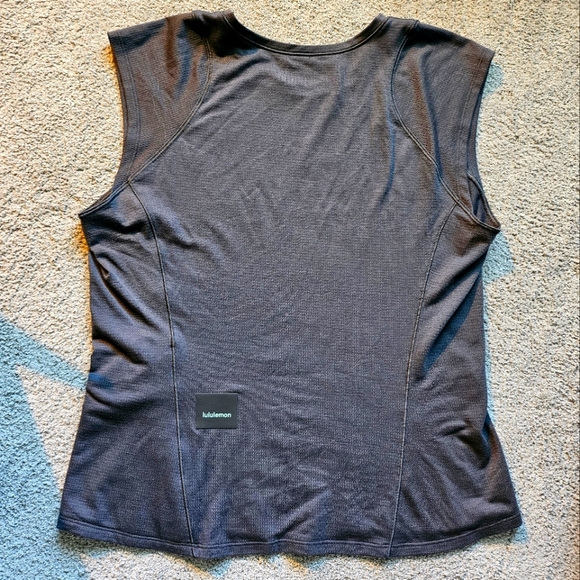 lululemon athletica Tops - 2/$25 Lululemon sz8 hiking top Grey